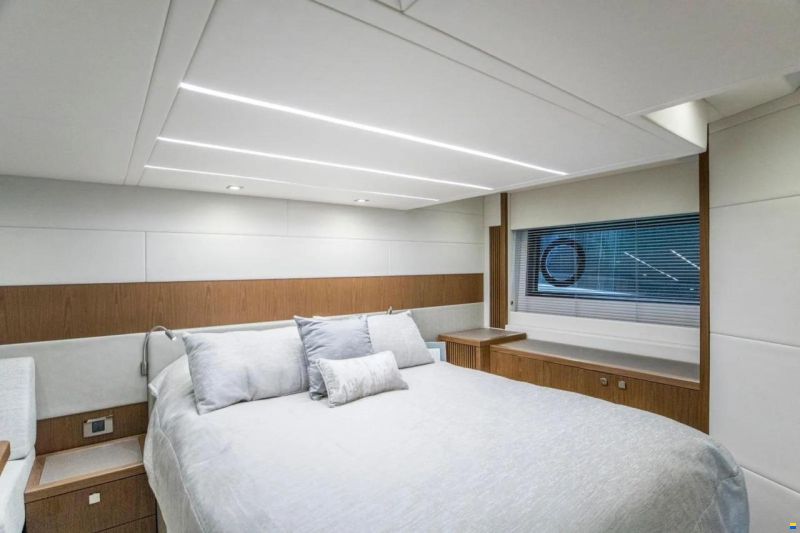 Sunseeker Predator 50