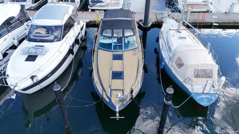 Sea Ray 380 Sport