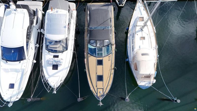 Sea Ray 380 Sport