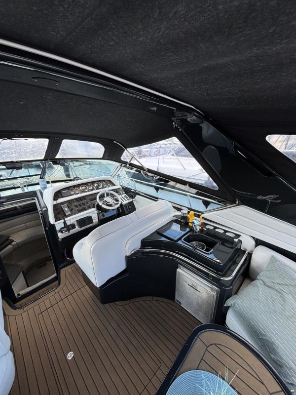 Sea Ray 380 Sport