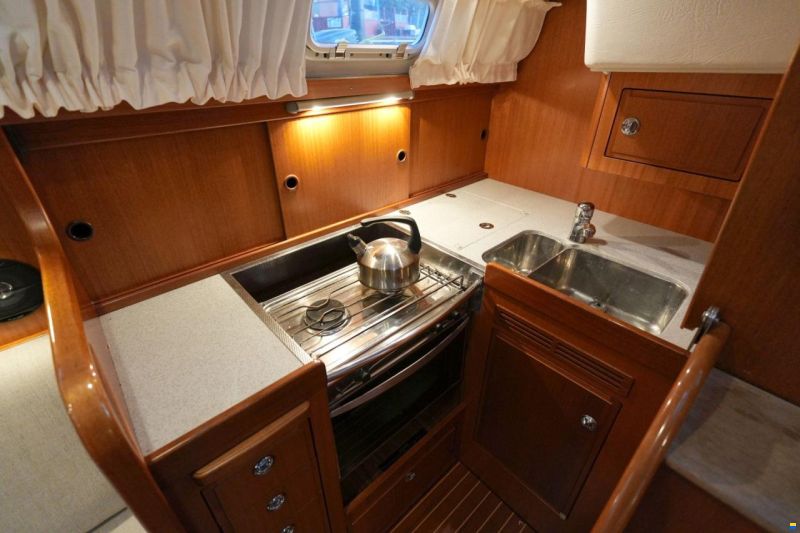 Hallberg-Rassy 310