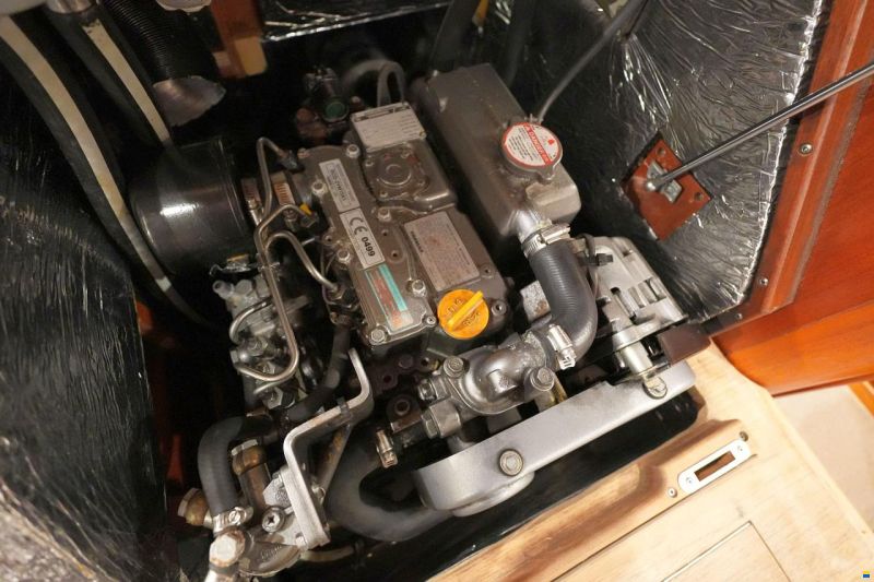 Hallberg-Rassy 310