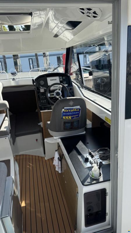 Jeanneau Merry Fisher 795