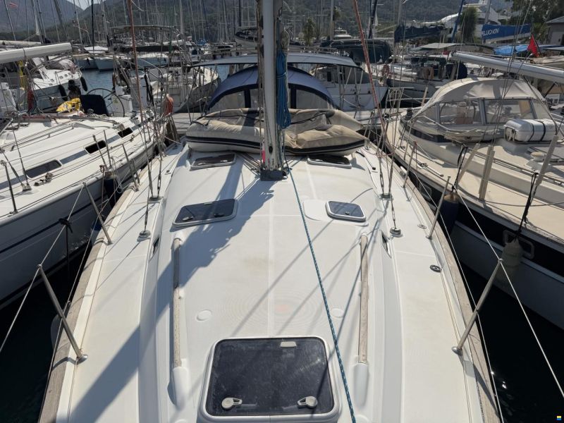 Beneteau Oceanis 411