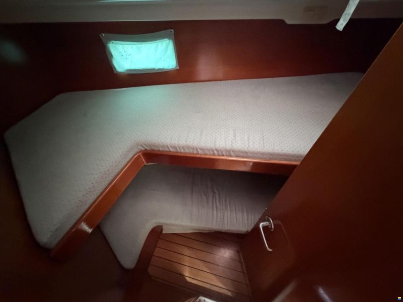 Beneteau Oceanis 411