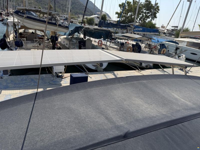 Beneteau Oceanis 411