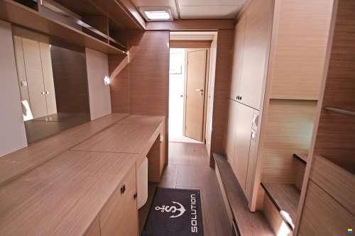 Lagoon 43