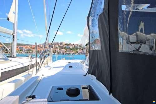 Lagoon 43