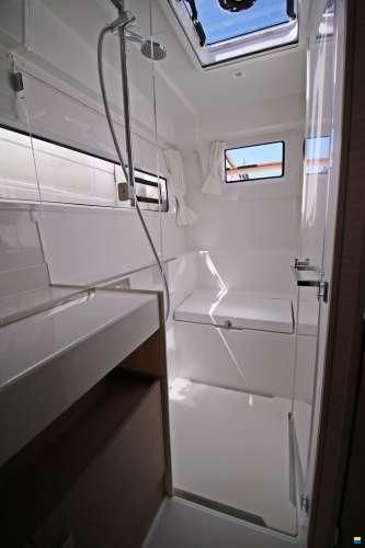 Lagoon 43