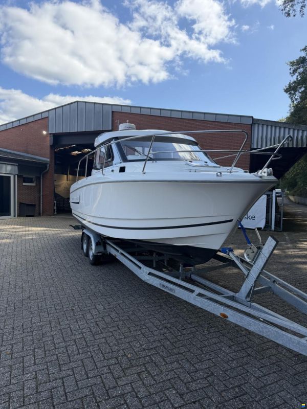 Jeanneau Merry Fisher 755