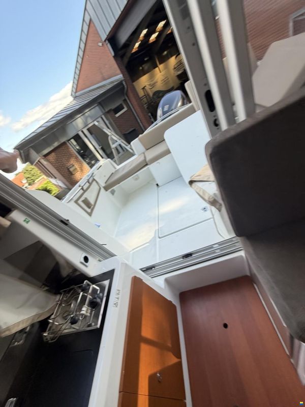 Jeanneau Merry Fisher 755