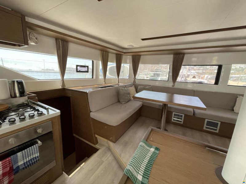 Lagoon 50