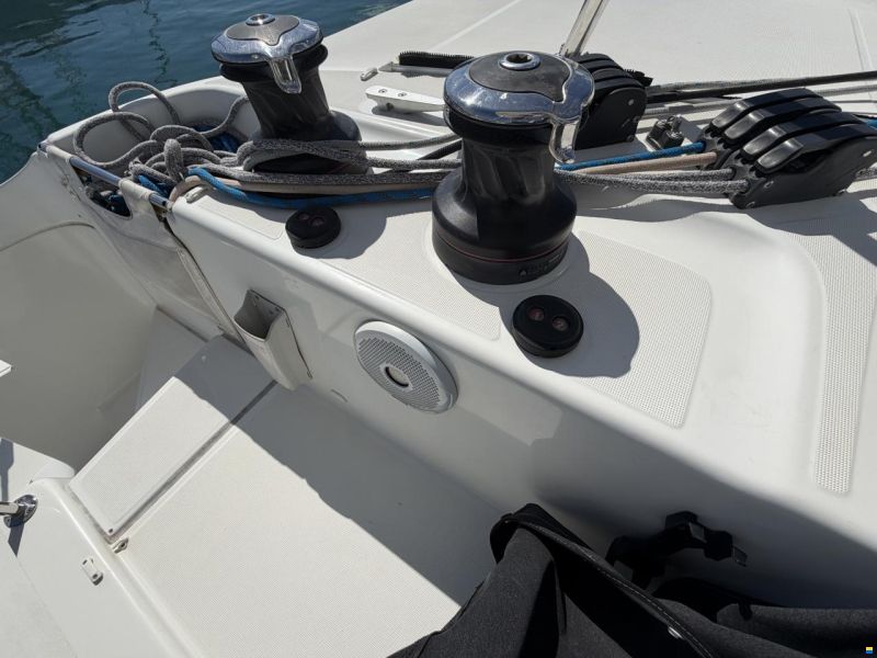 Lagoon 46 Owner's Version