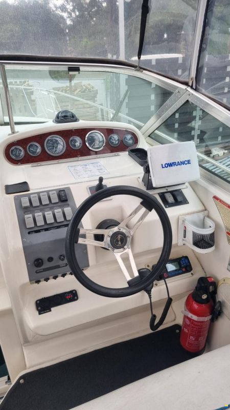 Sea Ray 250 Sundancer