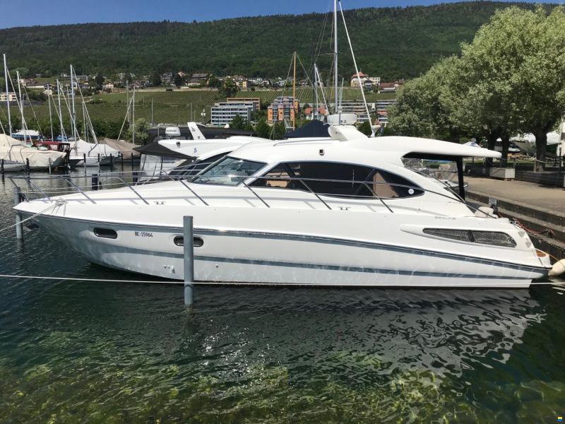 Sealine C39 unique