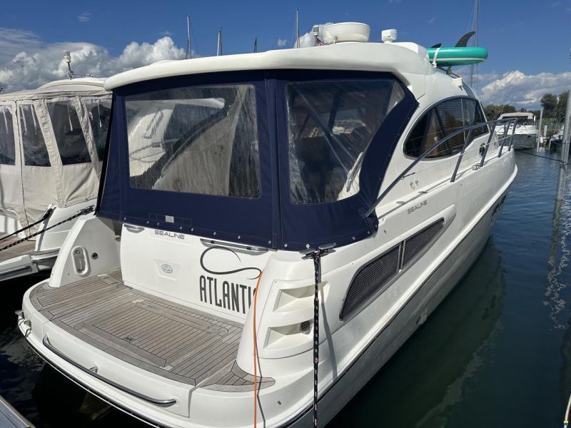 Sealine C39 unique