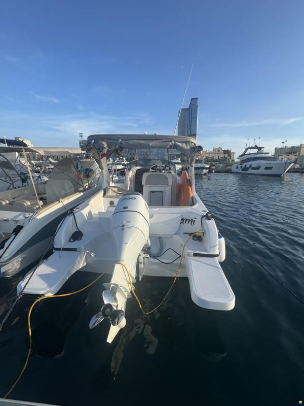 Murena 750