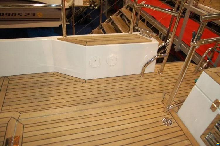 Paragon 25 Cabin