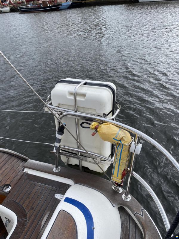Hallberg-Rassy 372