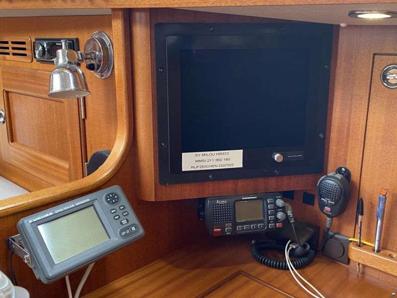 Hallberg-Rassy 372