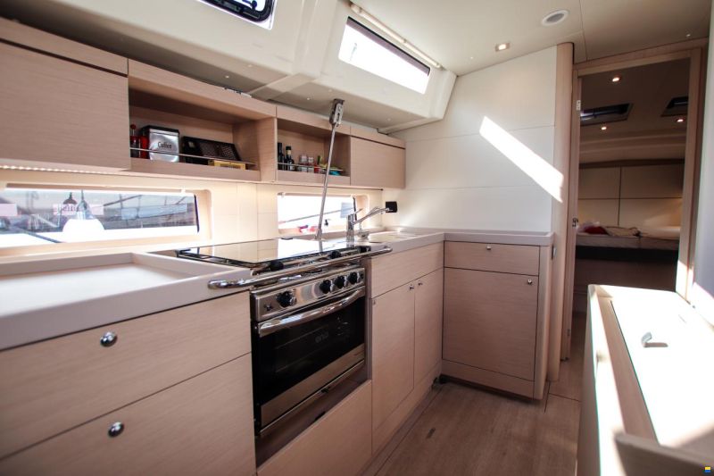 Beneteau Oceanis 46.1 First Line
