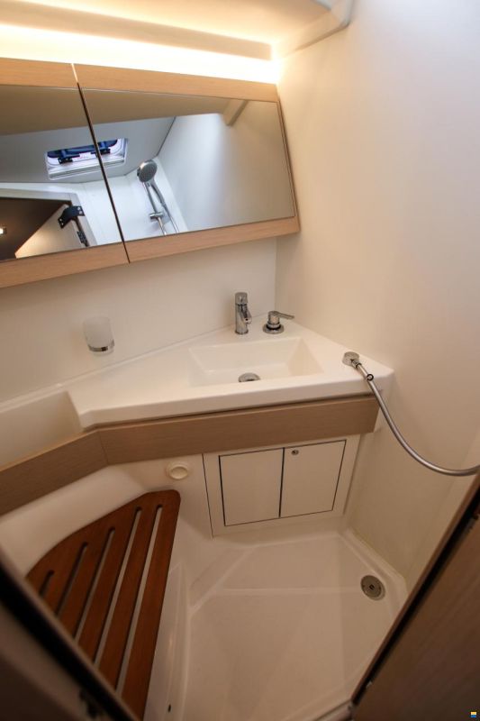 Beneteau Oceanis 46.1 First Line