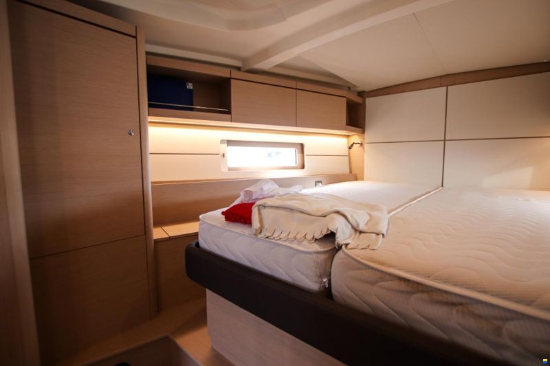 Beneteau Oceanis 46.1 First Line
