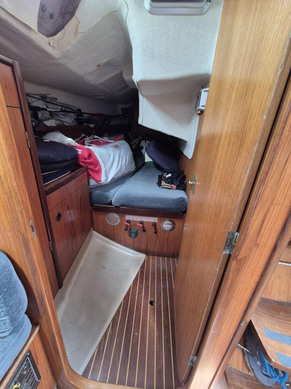 Beneteau First 38
