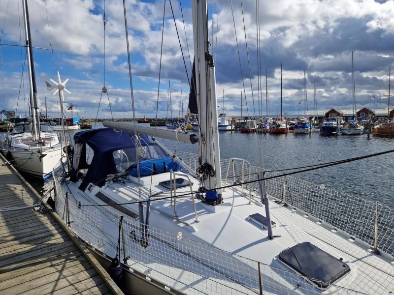 Beneteau First 38