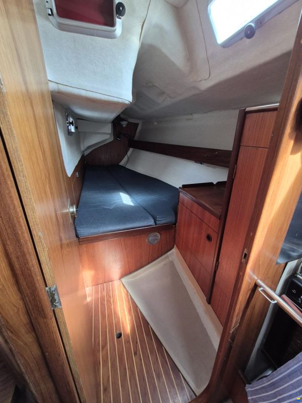 Beneteau First 38