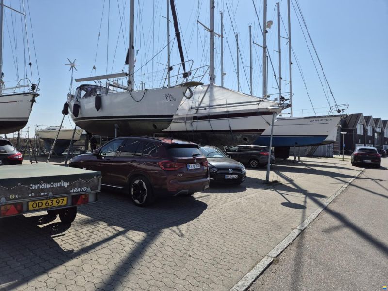 Beneteau First 38