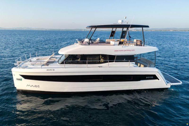 Fountaine Pajot MY 6