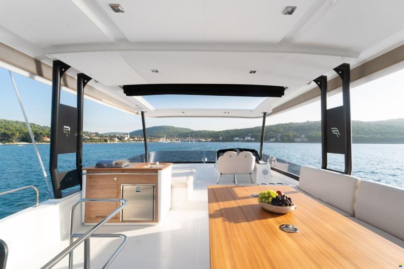 Fountaine Pajot MY 6