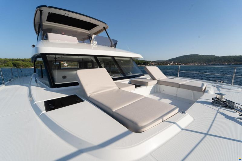 Fountaine Pajot MY 6