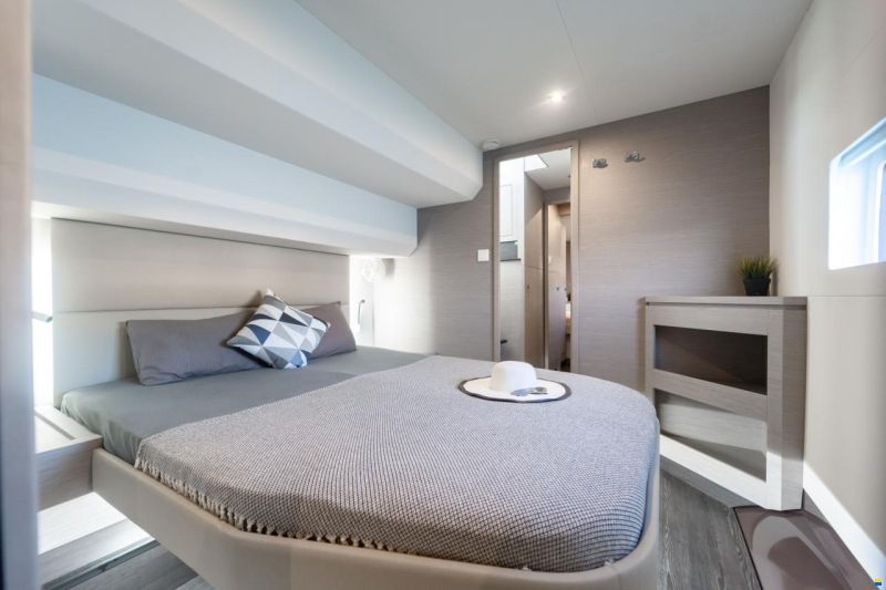 Fountaine Pajot MY 6