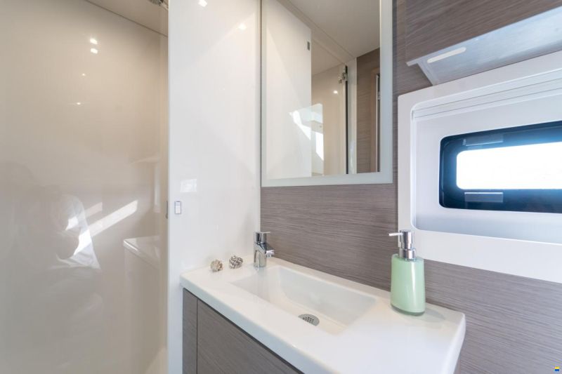 Fountaine Pajot MY 6