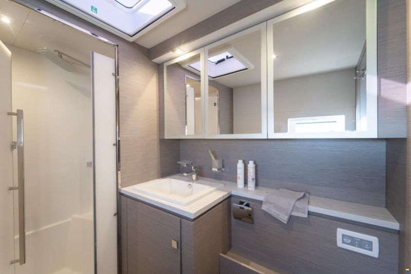 Fountaine Pajot MY 6