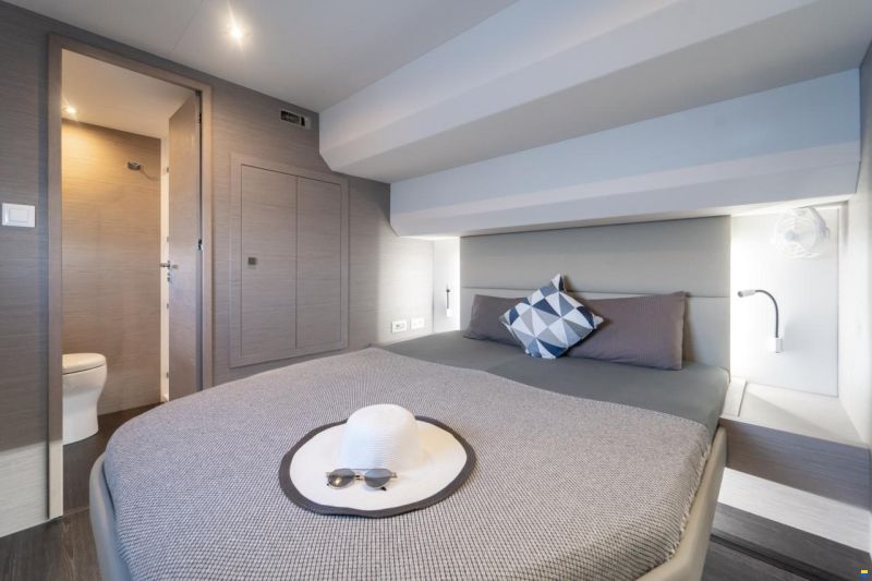 Fountaine Pajot MY 6