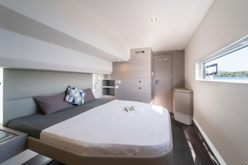 Fountaine Pajot MY 6