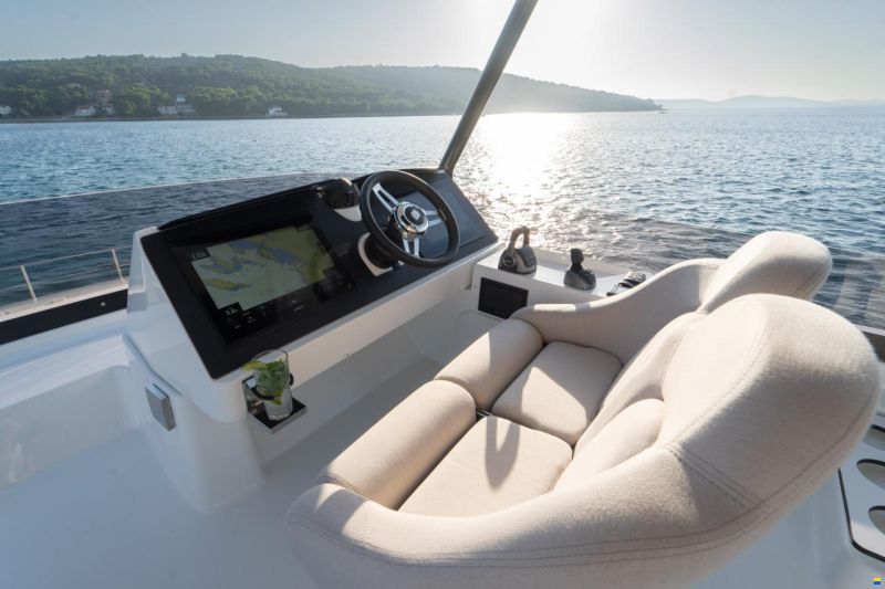 Fountaine Pajot MY 6