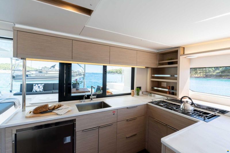 Lagoon 46