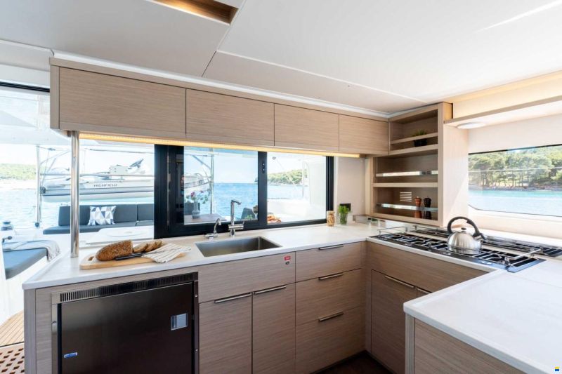 Lagoon 46