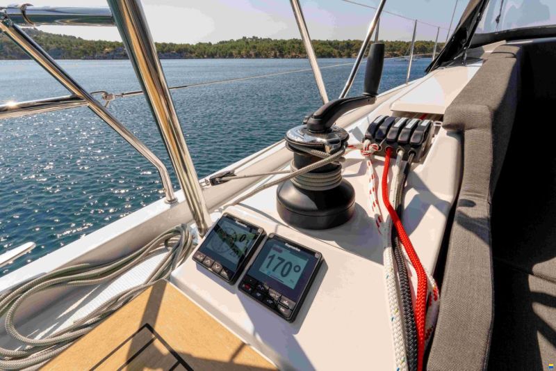 Hanse 410