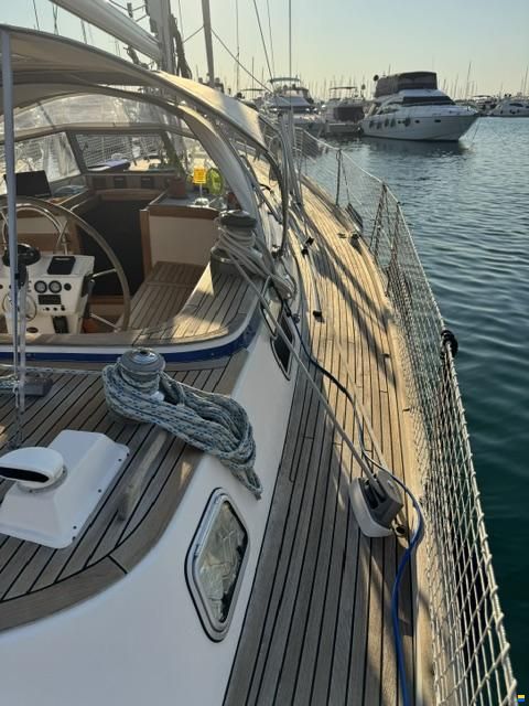 Hallberg-Rassy 45