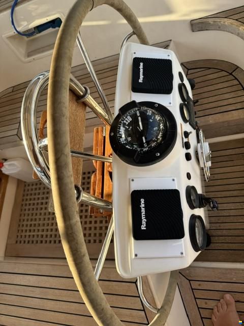 Hallberg-Rassy 45