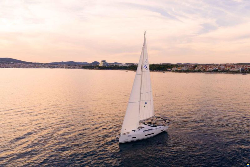 Hanse 460