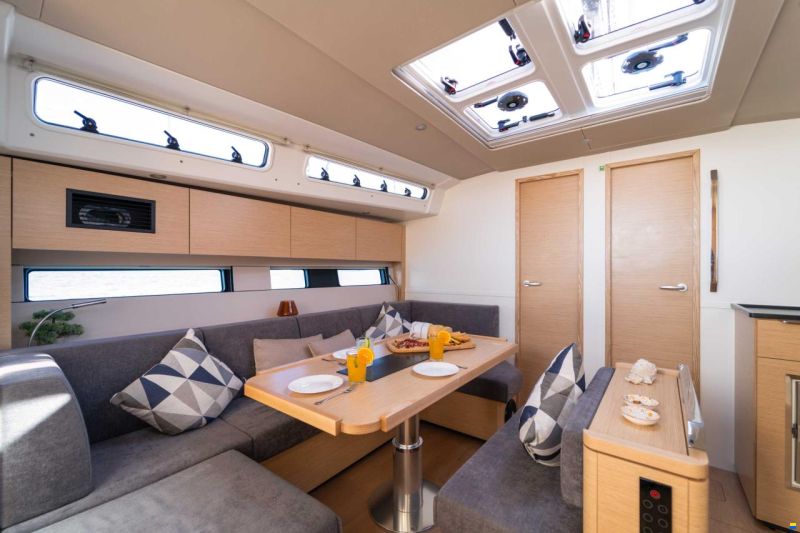 Hanse 460