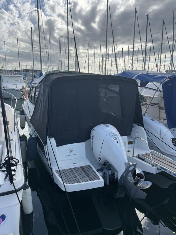 Jeanneau Merry Fisher 695