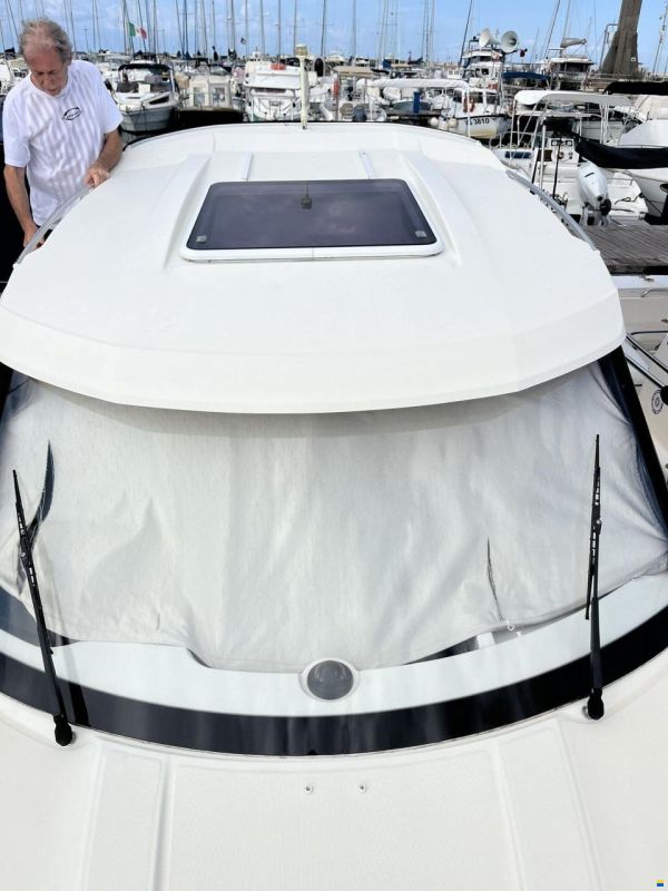 Jeanneau Merry Fisher 695