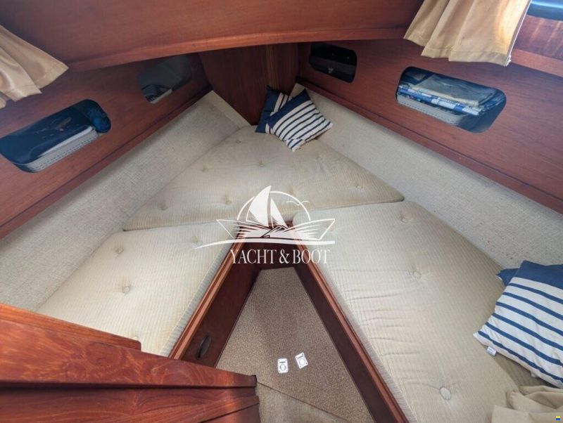 Nauticat 33